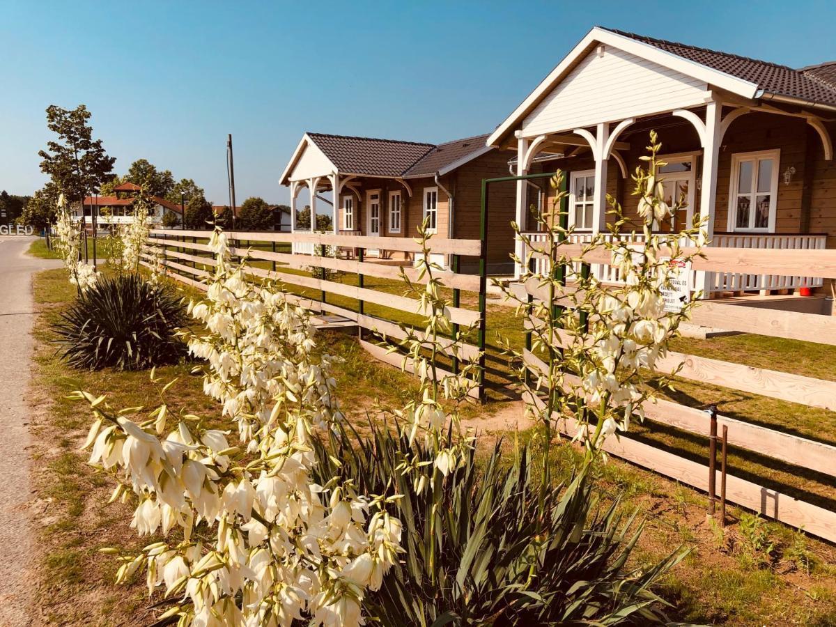 Club Thermal Village Cegléd Exterior photo